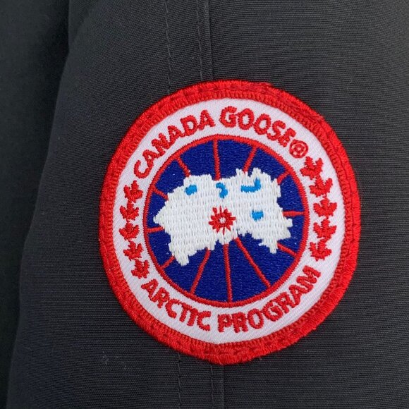 Canada Goose Down Parka Jacket 2XS Black Hooded Medium-Length Padded Coat With B - Picture 15 of 16